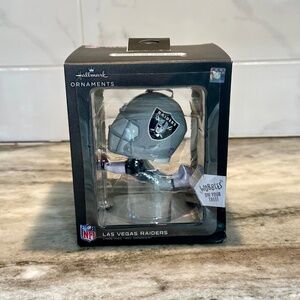 2023 NFL Las Vegas Raiders Bouncing Buddy Wobbles Hallmark Ornament Football NEW